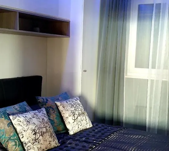 Luksusowy Z Tarasem Cracovia