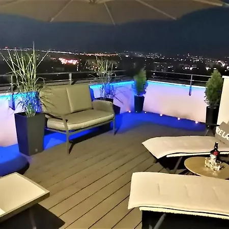 Luksusowy Z Tarasem كراكوفيا